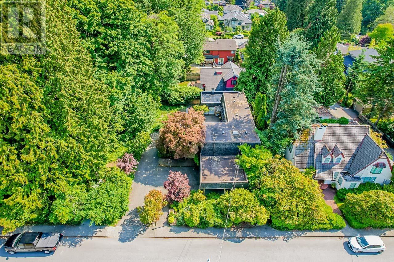 1366 Kings Avenue, West Vancouver, British Columbia  V7T 2C6 - Photo 33 - R2811748