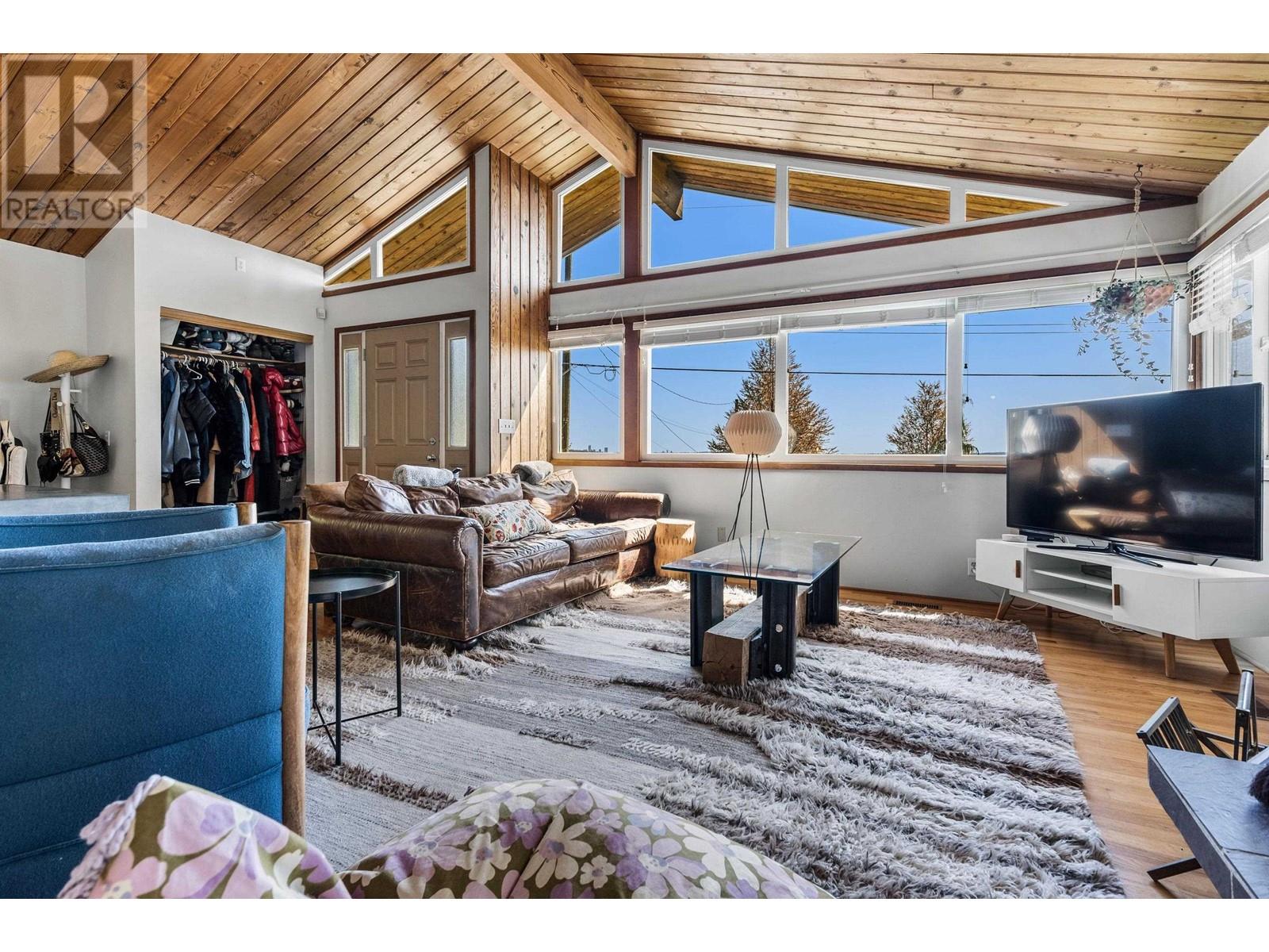 2469 Ottawa Avenue, West Vancouver, British Columbia  V7V 2T2 - Photo 5 - R2811159