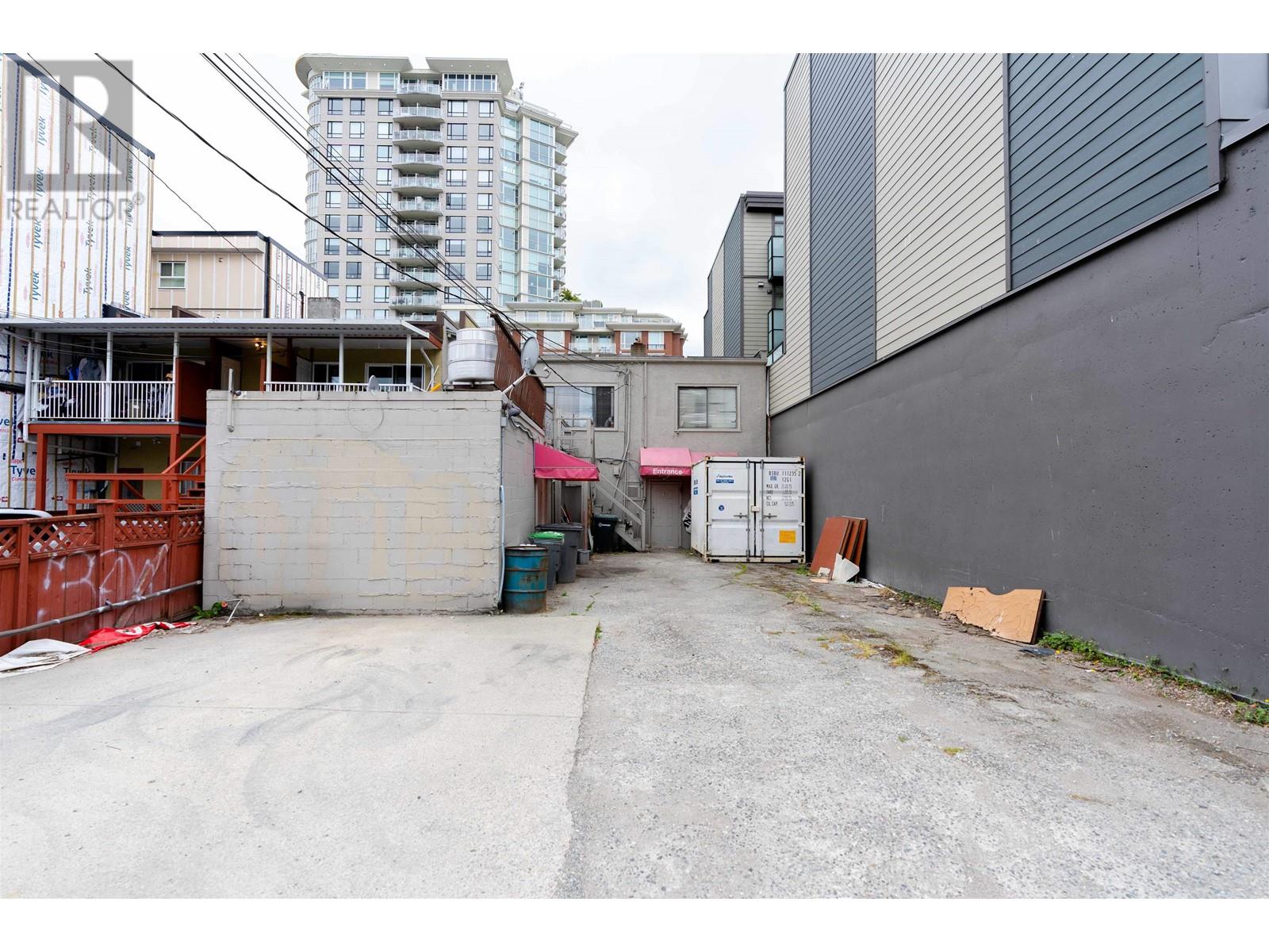 3929 Knight Street, Vancouver, British Columbia  V5N 3L8 - Photo 24 - C8054016