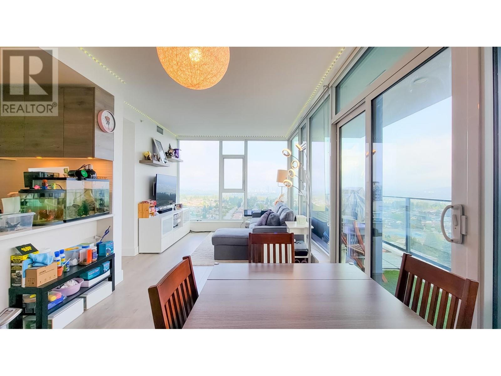 2802 7358 Edmonds Street, Burnaby, British Columbia  V3N 0H1 - Photo 11 - R2811707