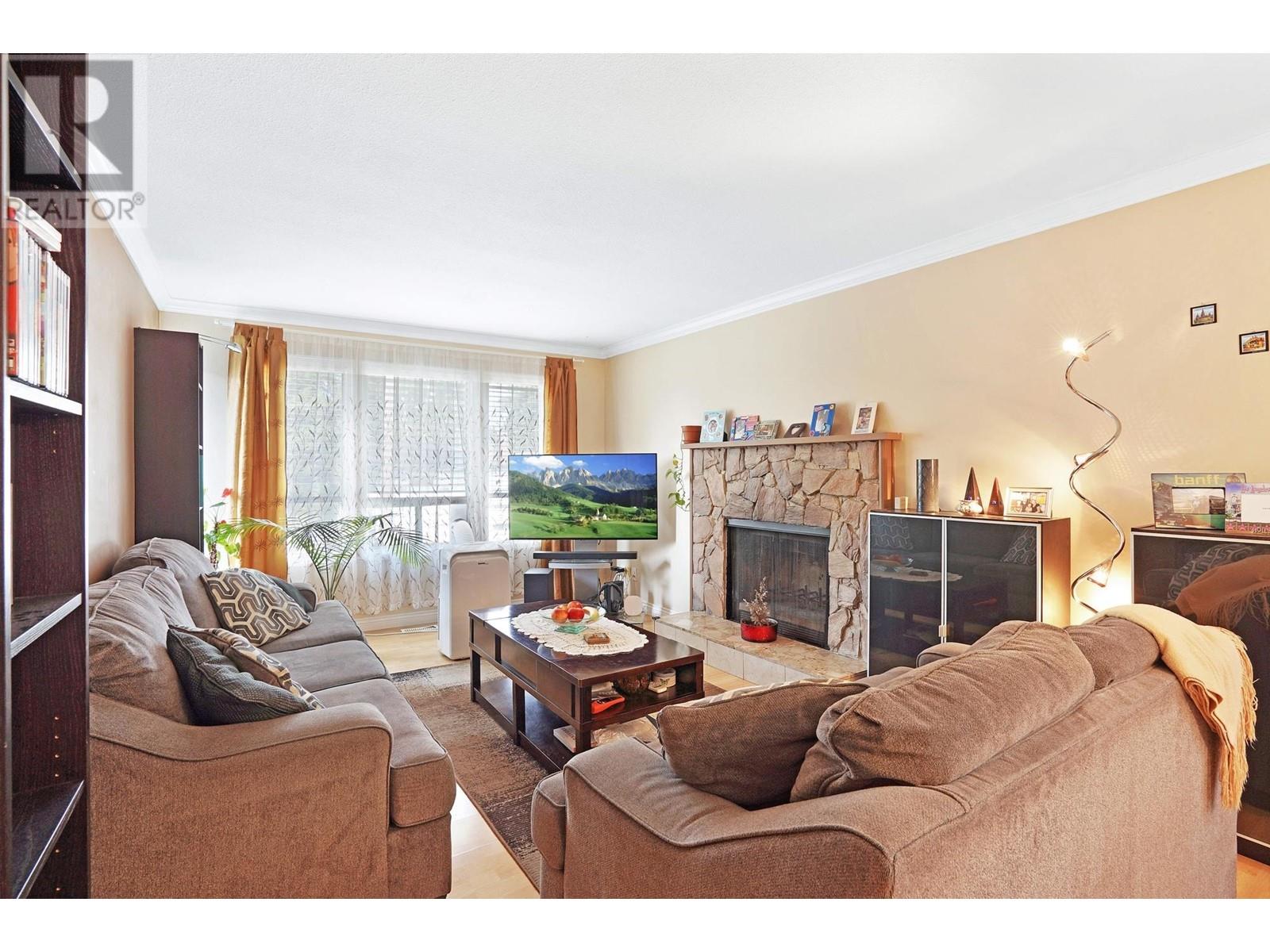 3342 Oxford Street, Port Coquitlam, British Columbia  V3B 4C8 - Photo 4 - R2811951