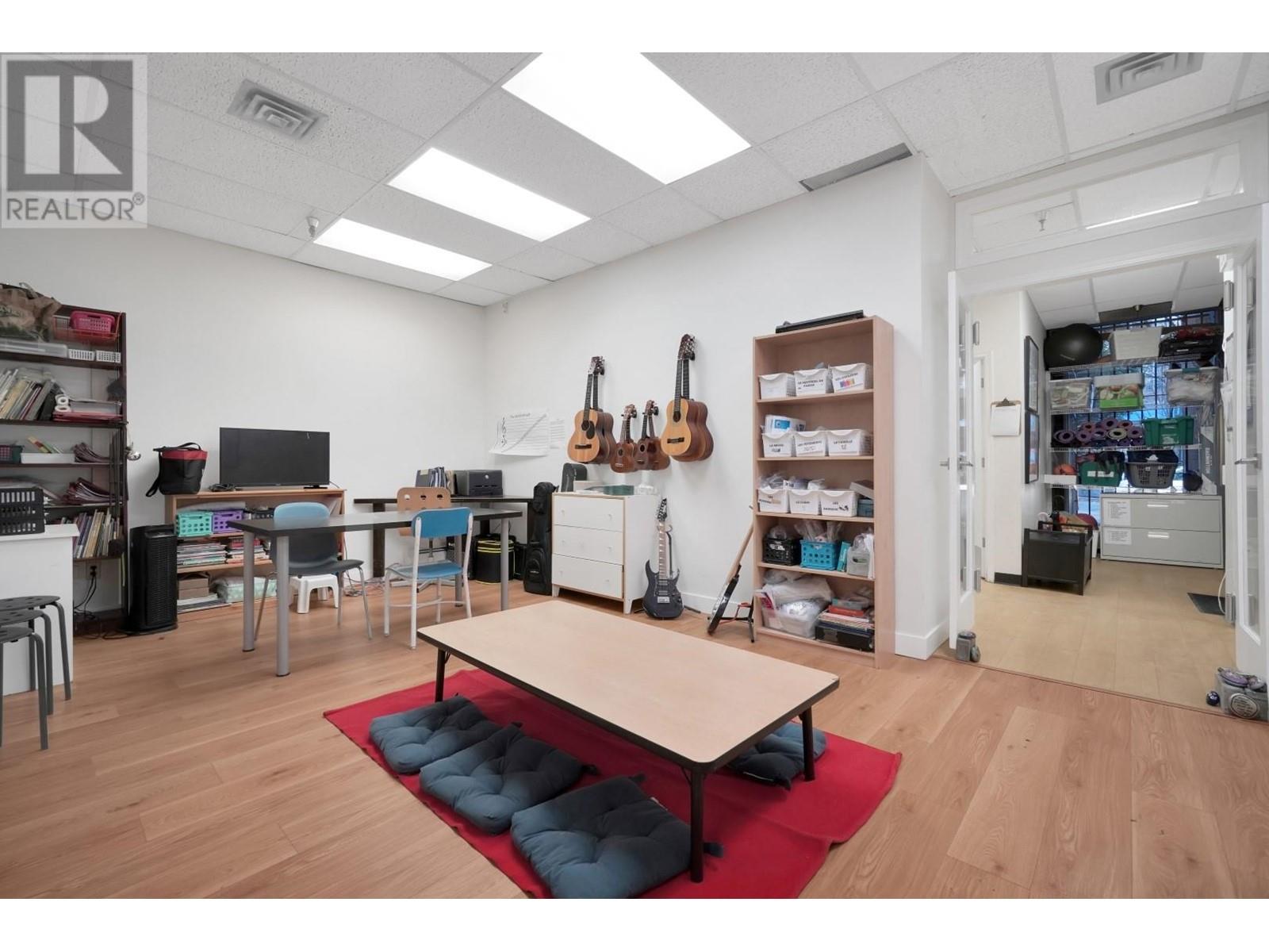 10759 Confidential Street, Vancouver, British Columbia  V0V 0V0 - Photo 2 - C8053777