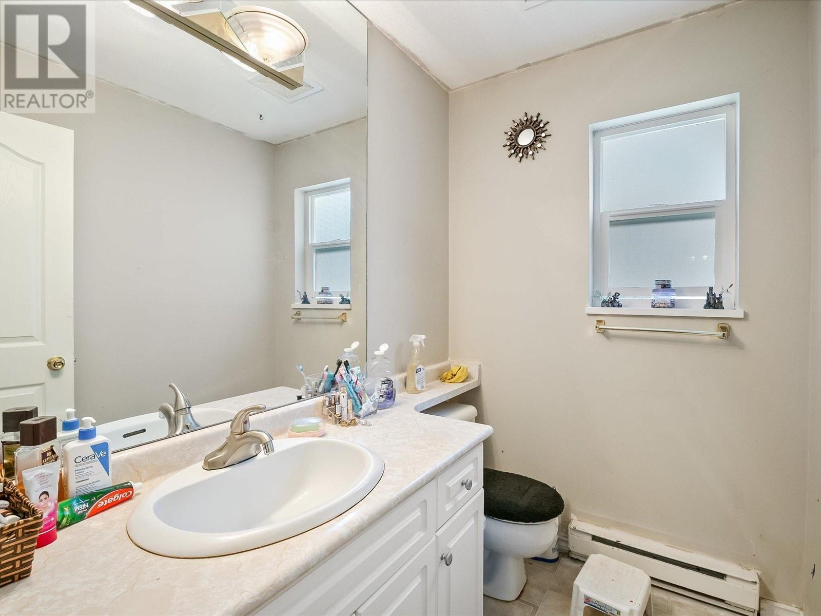 1817 Mamquam Road, Squamish, British Columbia  V0N 1T0 - Photo 6 - R2811714