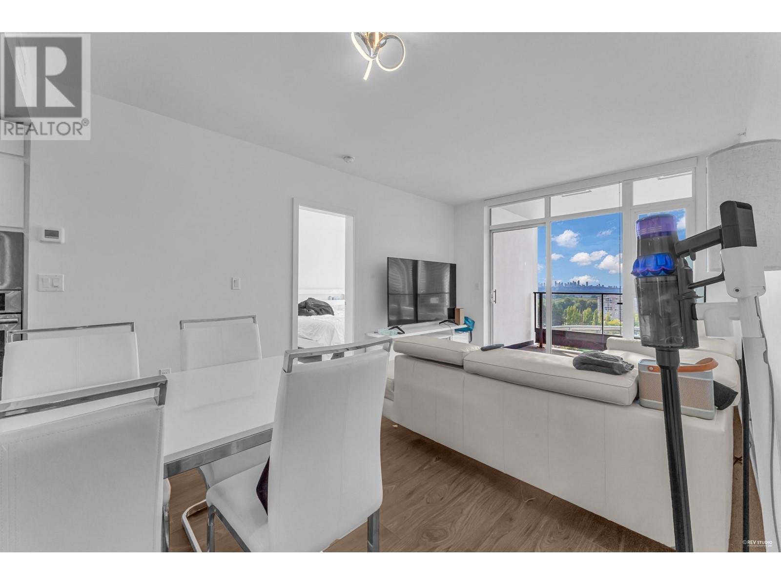 909 450 Westview Street, Coquitlam, British Columbia  V3K 6C3 - Photo 9 - R2812022