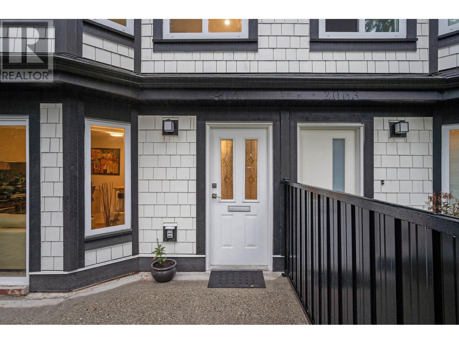 2061 E 2nd Avenue, Vancouver, British Columbia  V5N 1E6 - Photo 4 - R2812068