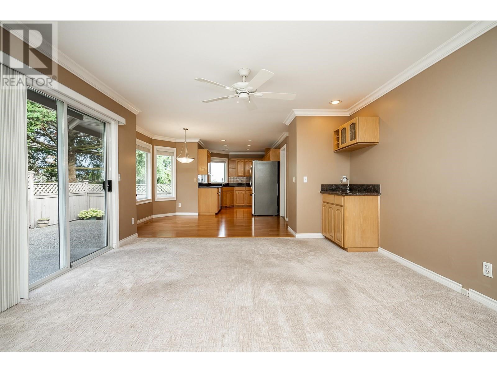 445a Bromley Street, Coquitlam, British Columbia  V3K 6N7 - Photo 16 - R2812069