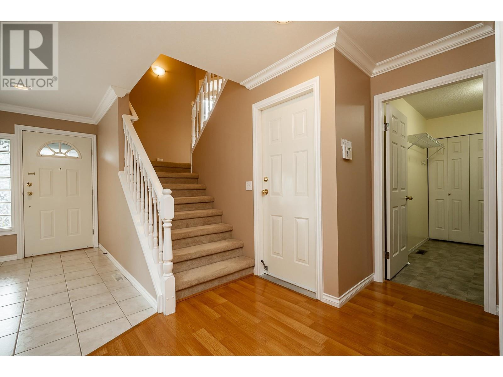 445a Bromley Street, Coquitlam, British Columbia  V3K 6N7 - Photo 18 - R2812069