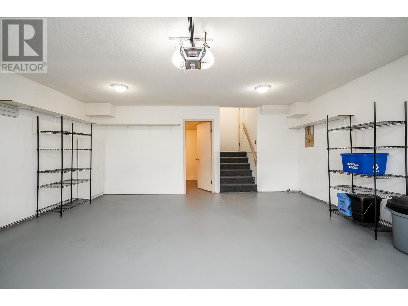 445a Bromley Street, Coquitlam, British Columbia  V3K 6N7 - Photo 32 - R2812069