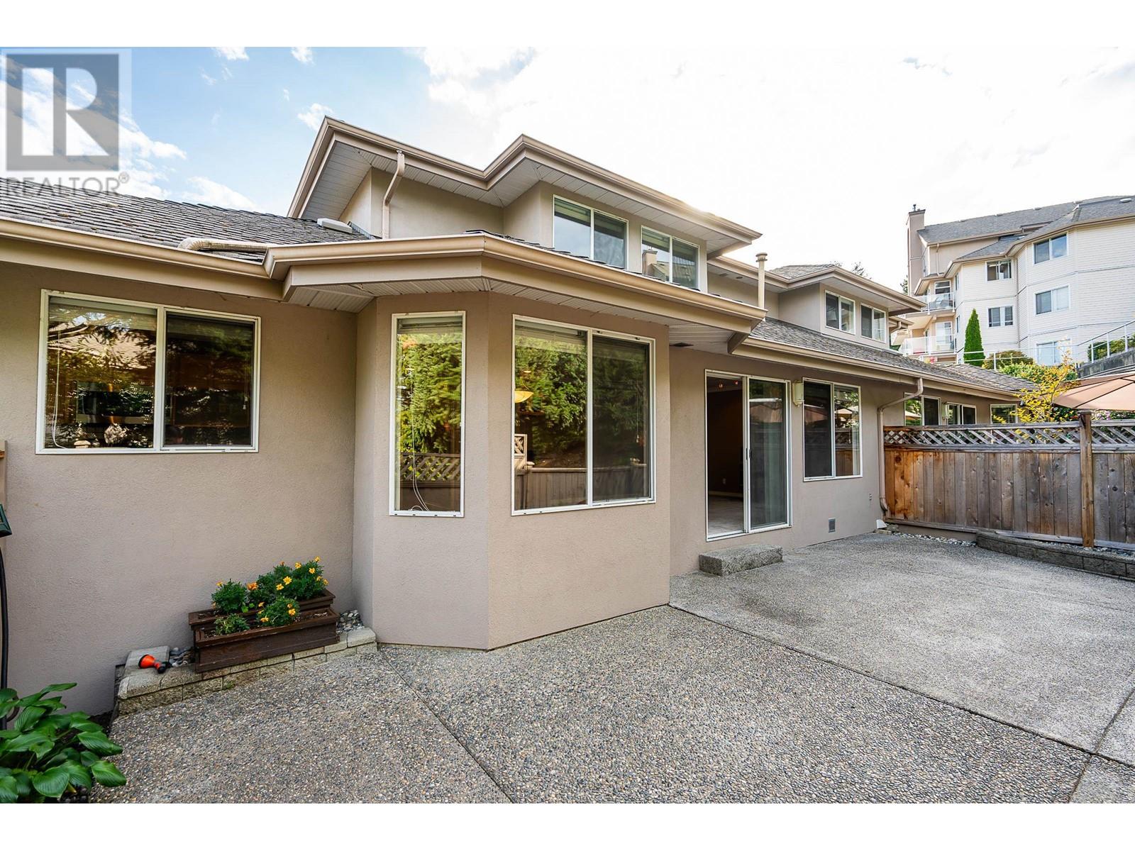 445a Bromley Street, Coquitlam, British Columbia  V3K 6N7 - Photo 38 - R2812069