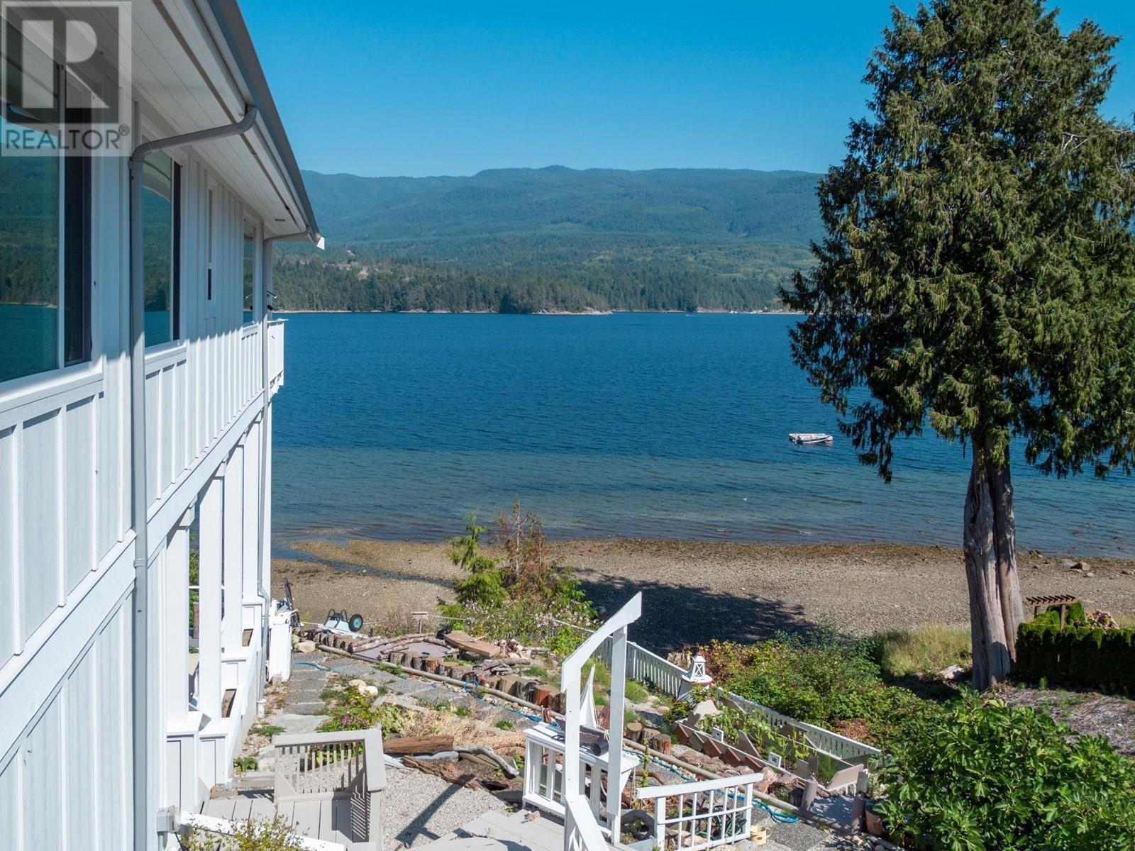 6406 N Gale Avenue, Sechelt, British Columbia  V7Z 0L1 - Photo 32 - R2812052