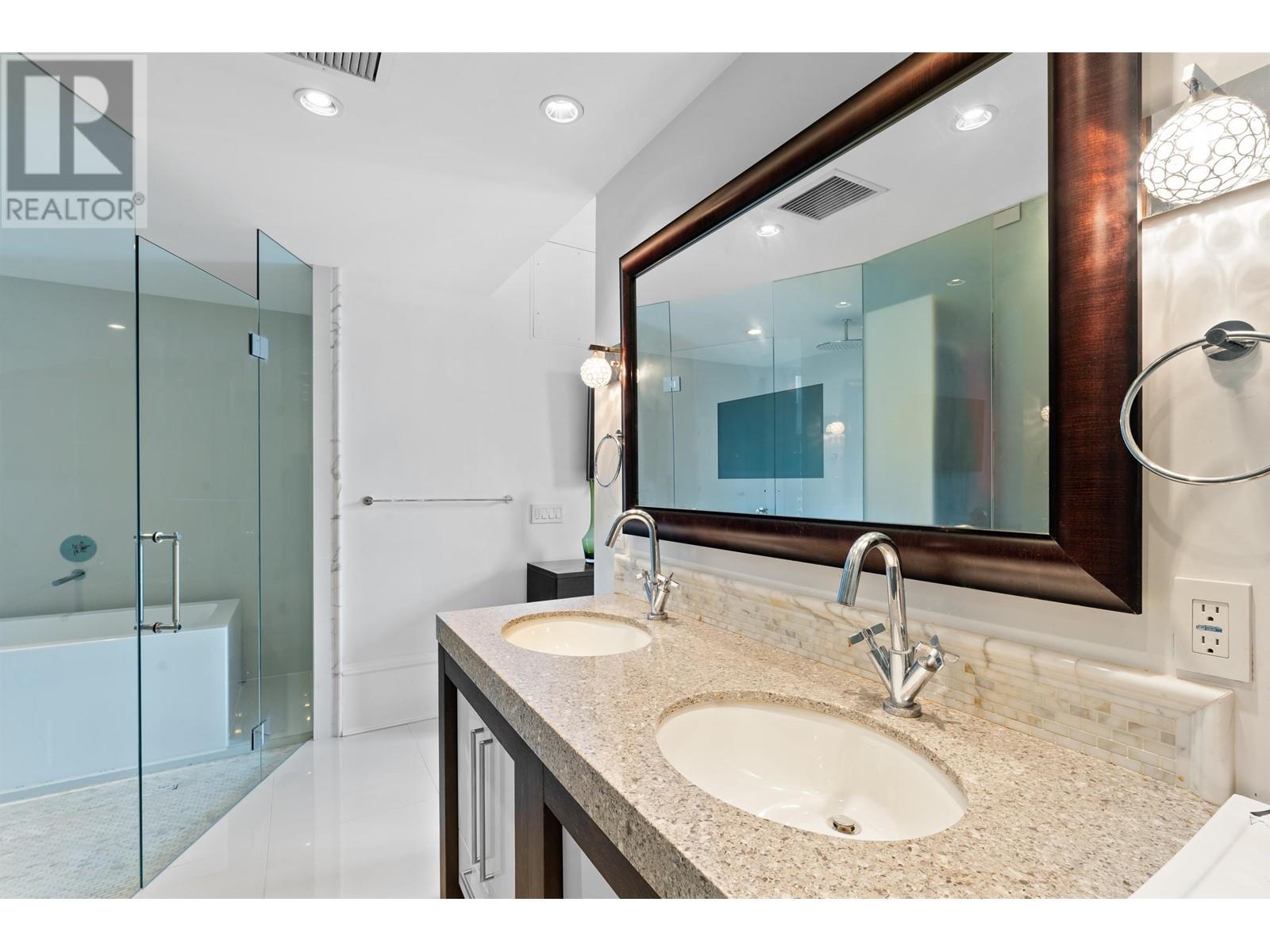 Ph3 1102 Hornby Street, Vancouver, British Columbia  V6Z 1V8 - Photo 21 - R2811541