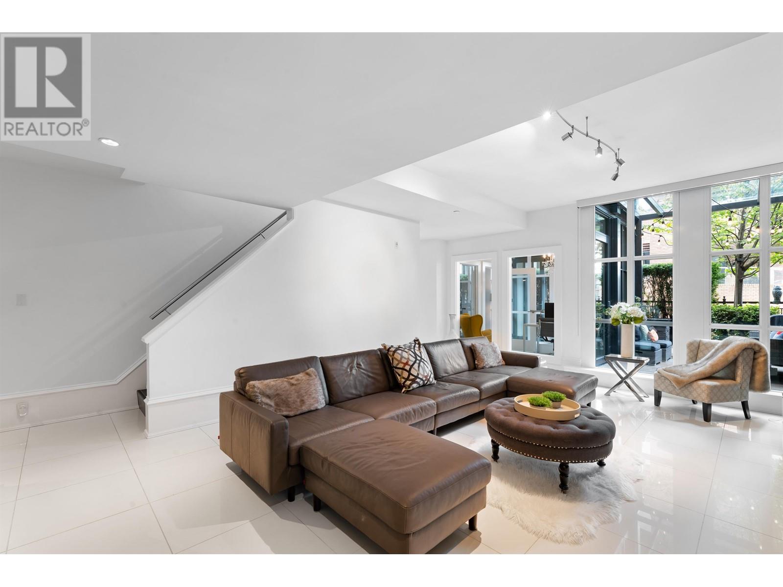 Ph3 1102 Hornby Street, Vancouver, British Columbia  V6Z 1V8 - Photo 5 - R2811541
