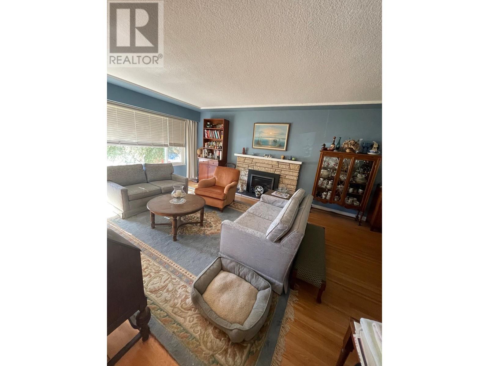 634 Gardena Drive, Coquitlam, British Columbia  V3J 3W5 - Photo 12 - R2810120