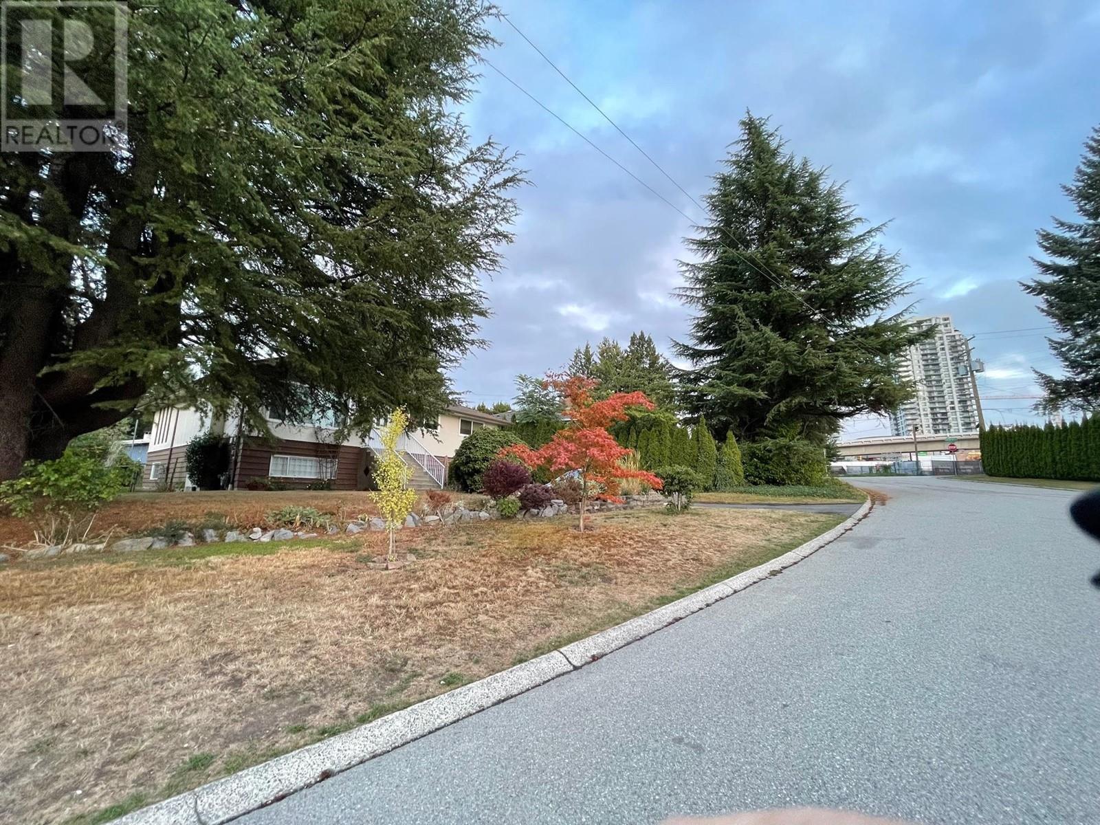 634 Gardena Drive, Coquitlam, British Columbia  V3J 3W5 - Photo 10 - R2810120