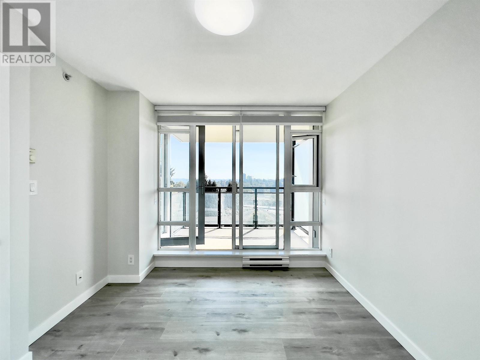701 555 Delestre Avenue, Coquitlam, British Columbia  V3K 0A9 - Photo 11 - R2812164