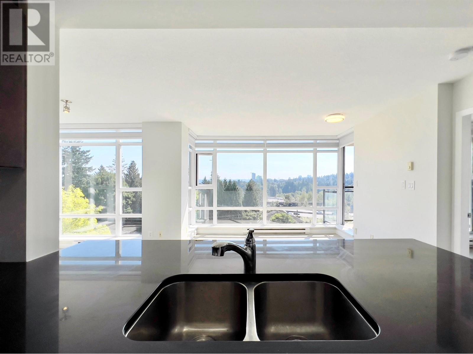 701 555 Delestre Avenue, Coquitlam, British Columbia  V3K 0A9 - Photo 6 - R2812164