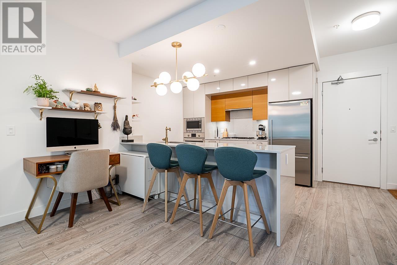 308 1327 Draycott Road, North Vancouver, British Columbia  V7J 1W1 - Photo 6 - R2812186