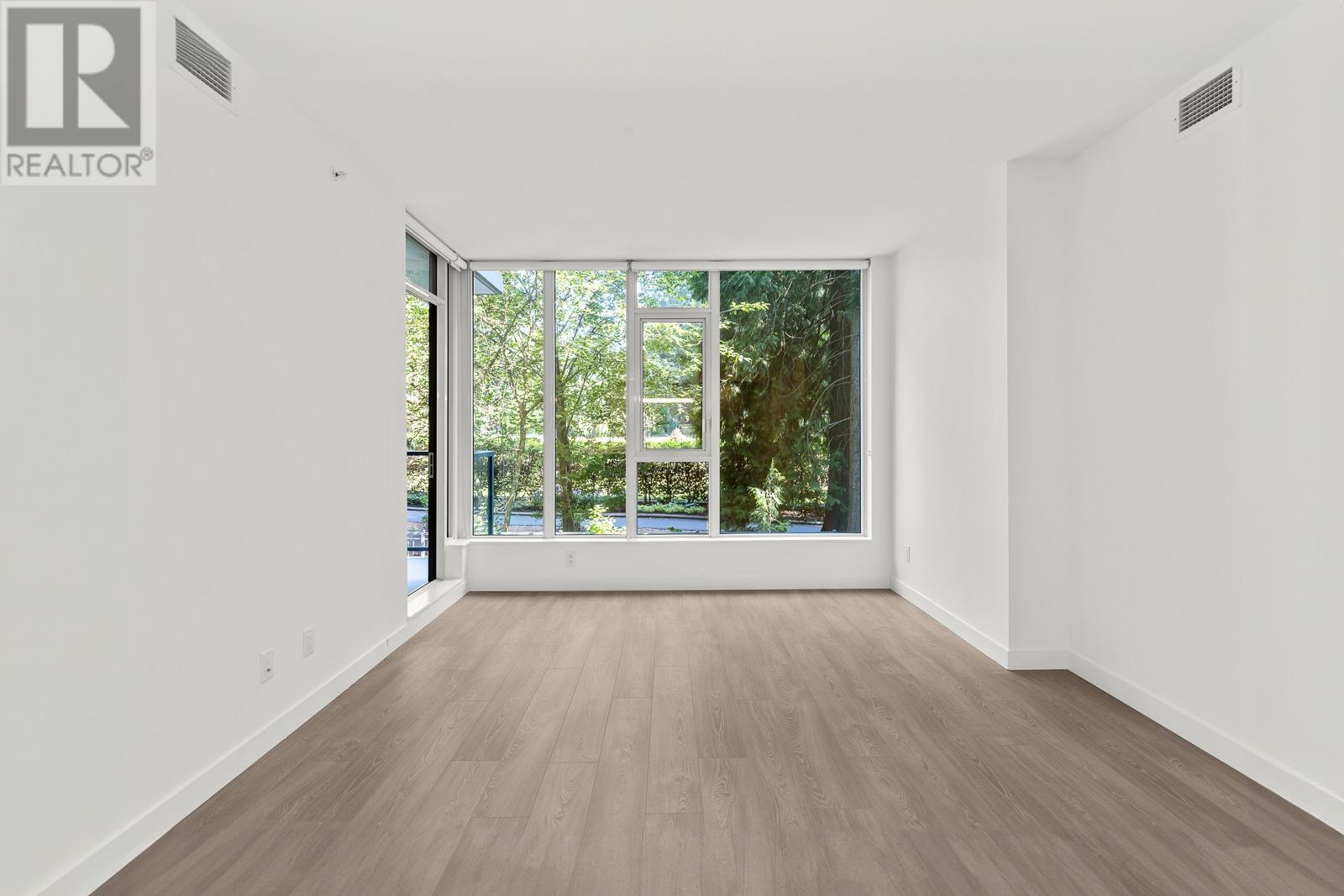 301 595 Austin Avenue, Coquitlam, British Columbia  V3K 0G7 - Photo 9 - R2812218