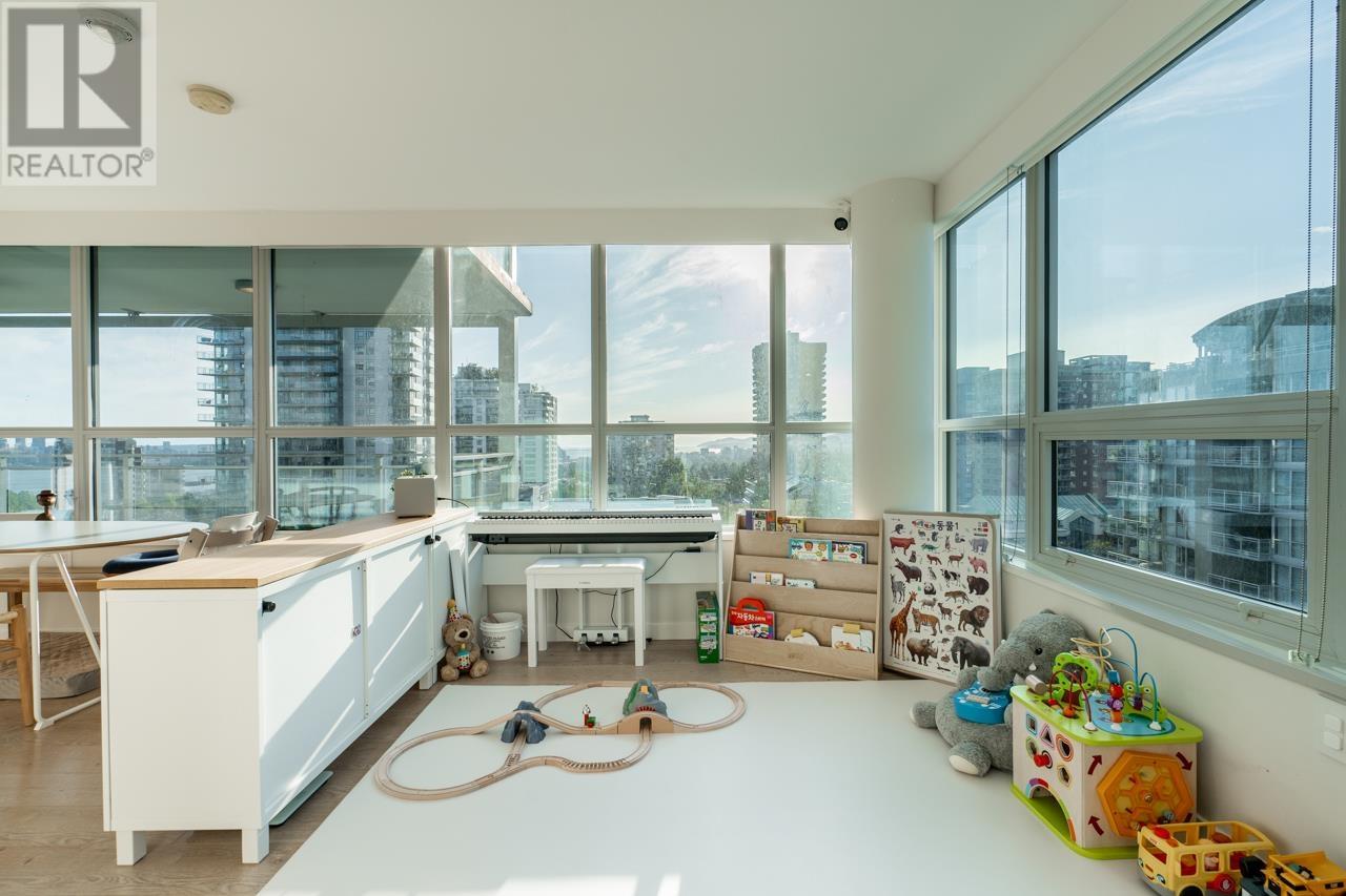 707 125 E 14th Street, North Vancouver, British Columbia  V7L 0E6 - Photo 6 - R2812245