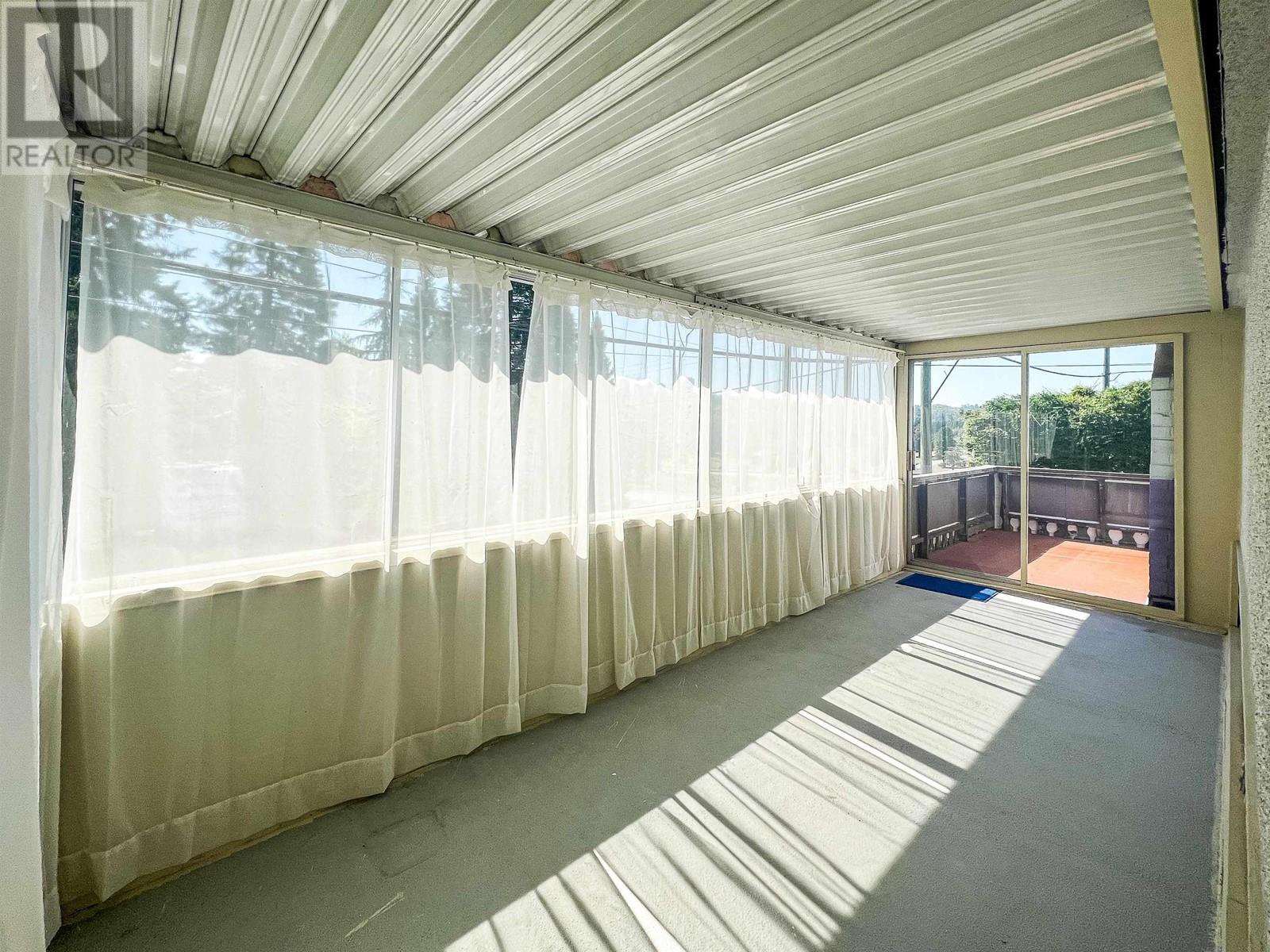 4388 Royal Oak Avenue, Burnaby, British Columbia  V5G 3M4 - Photo 11 - R2812176
