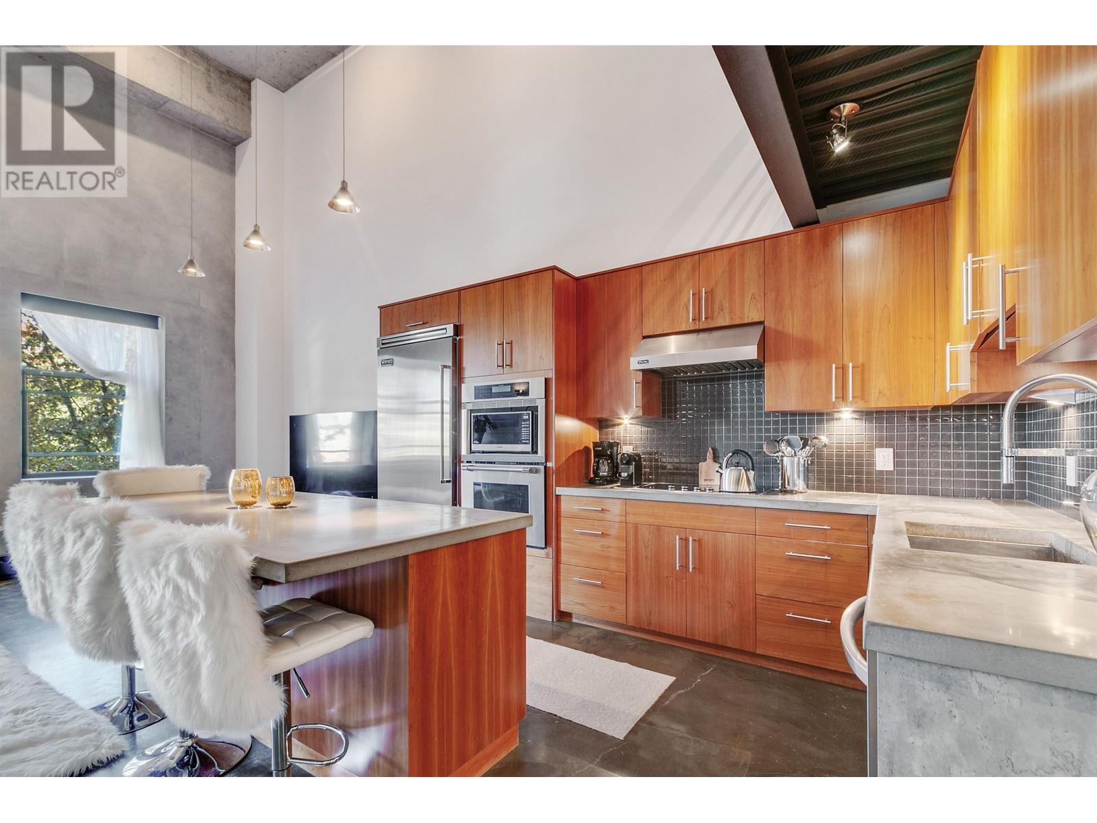 305 88 Lonsdale Avenue, North Vancouver, British Columbia  V7M 2E6 - Photo 8 - R2812089