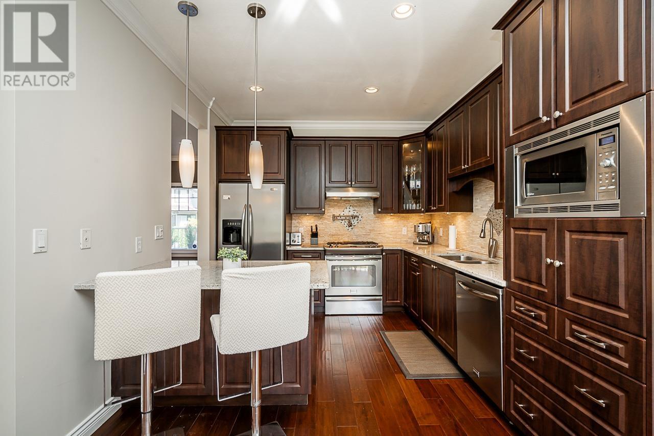 9 1765 Paddock Drive, Coquitlam, British Columbia  V3E 3J1 - Photo 2 - R2811870