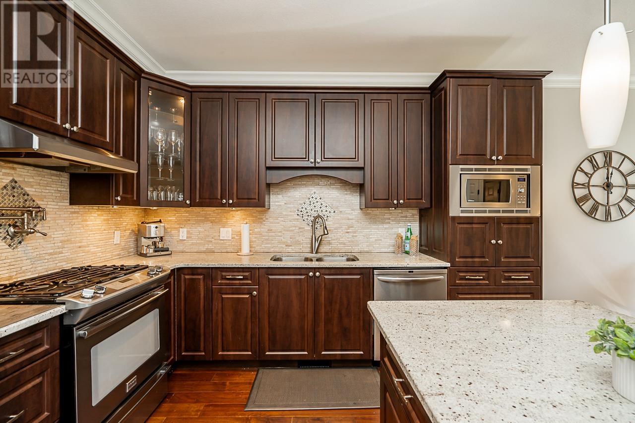 9 1765 Paddock Drive, Coquitlam, British Columbia  V3E 3J1 - Photo 5 - R2811870