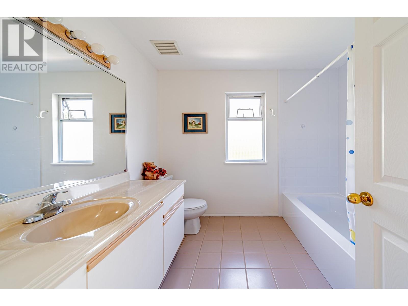 1781 Island Avenue, Vancouver, British Columbia  V5P 2S5 - Photo 23 - R2812238