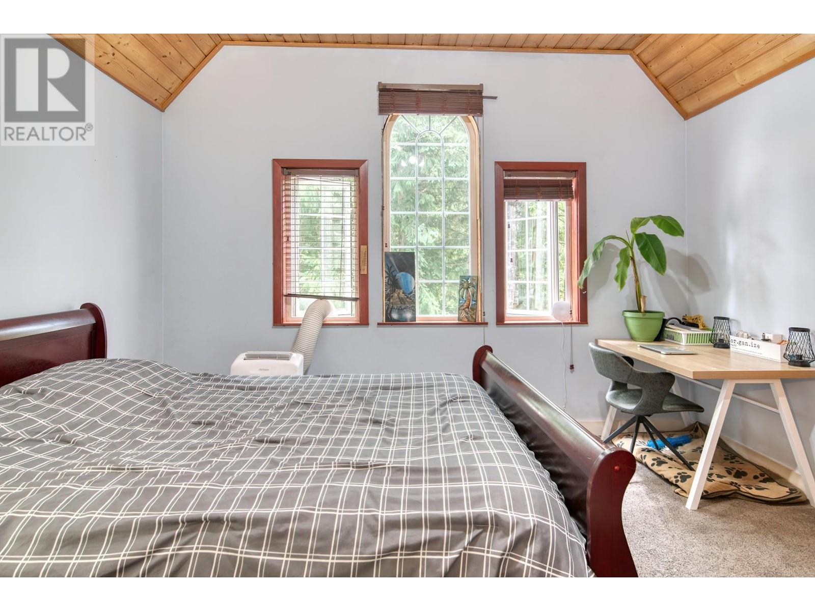 6979 Sechelt Inlet Road, Sechelt, British Columbia  V7Z 0P1 - Photo 30 - R2812287