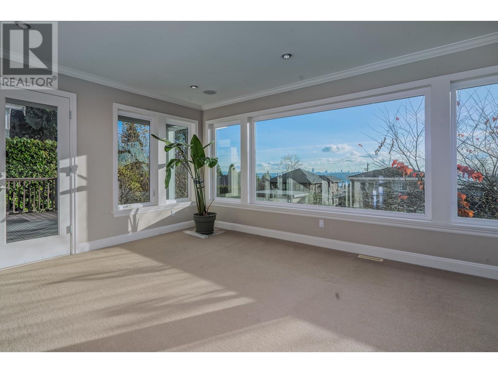 1460 Nelson Avenue, West Vancouver, British Columbia  V7T 2G8 - Photo 4 - R2812132