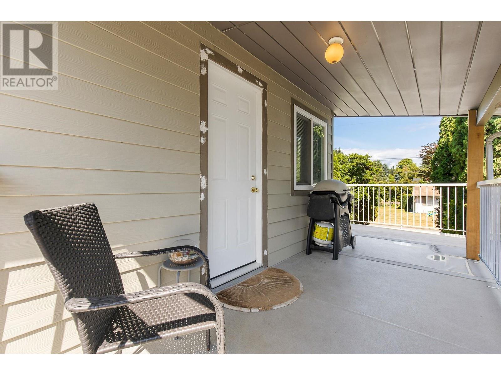21764 Howison Avenue, Maple Ridge, British Columbia  V2X 2W6 - Photo 32 - R2807068