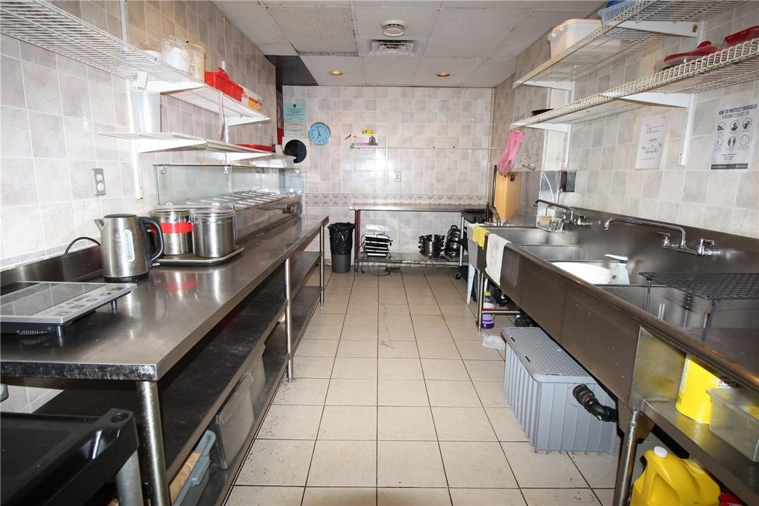 11 Walnut Street S, Hamilton, Ontario  L8N 2K8 - Photo 16 - H4173315