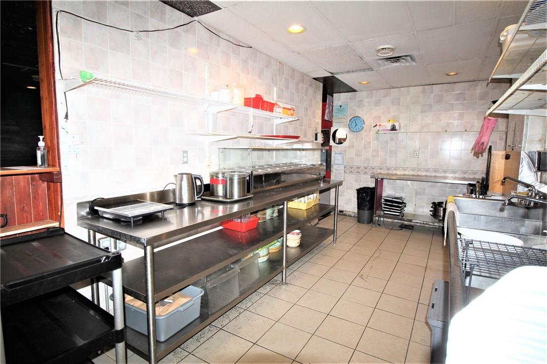 11 Walnut Street S, Hamilton, Ontario  L8N 2K8 - Photo 18 - H4173315