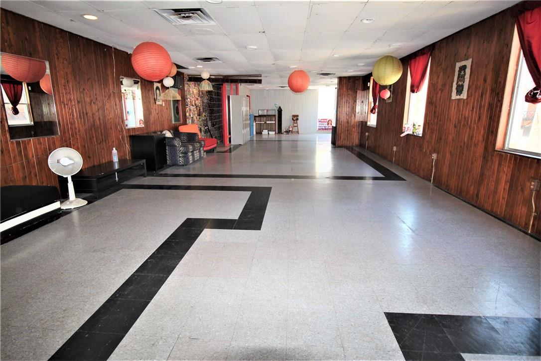 11 Walnut Street S, Hamilton, Ontario  L8N 2K8 - Photo 6 - H4173315