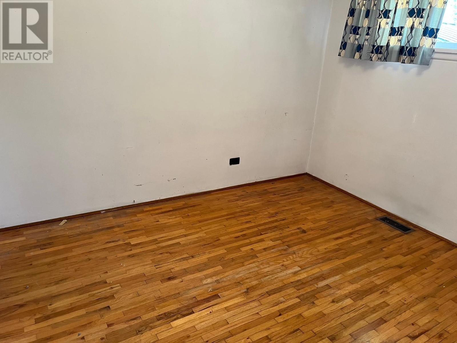 780 E 10th Street, North Vancouver, British Columbia  V7L 2G1 - Photo 7 - R2811525