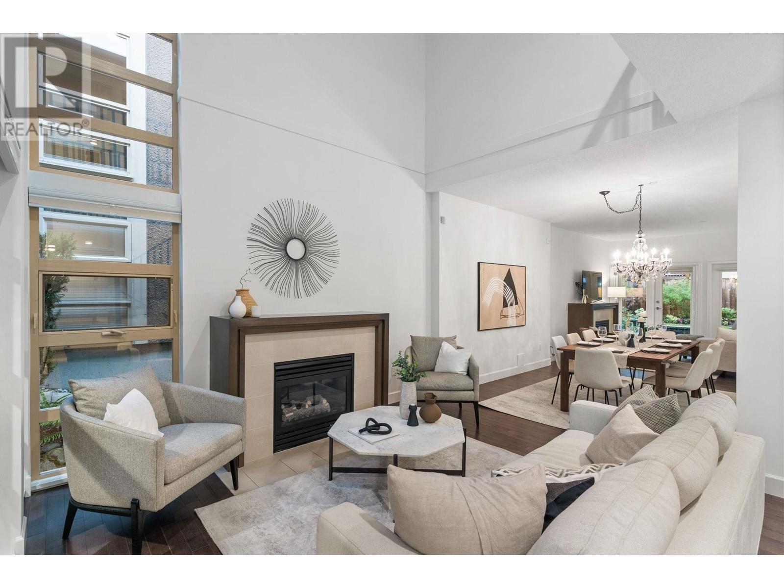 14 3750 Edgemont Boulevard, North Vancouver, British Columbia  V7R 2P8 - Photo 4 - R2812329