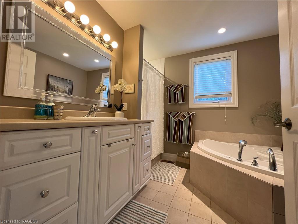 318429 Grey Road 1 Road, Owen Sound, Ontario  N4K 5N4 - Photo 21 - 40478482