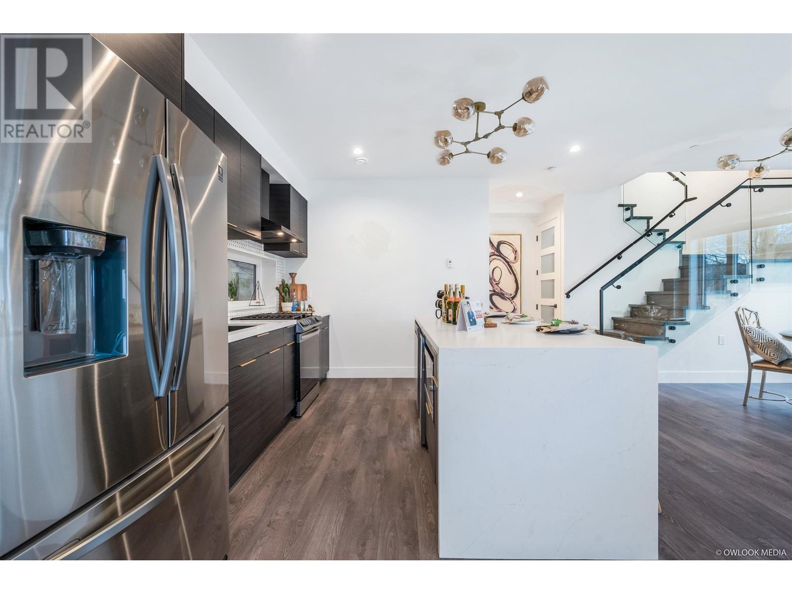 8032 Shaughnessy Street, Vancouver, British Columbia  V6P 3X8 - Photo 8 - R2744689