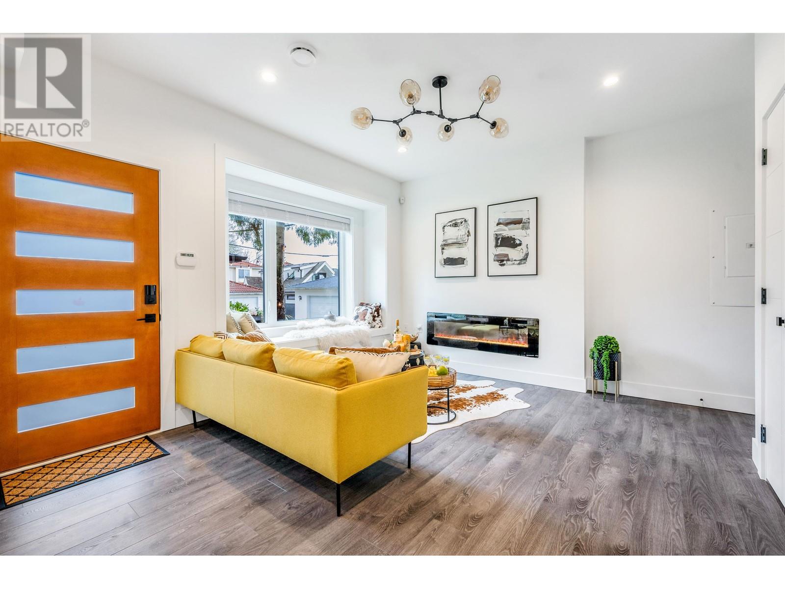 8034 Shaughnessy Street, Vancouver, British Columbia  V6P 3X8 - Photo 4 - R2754655