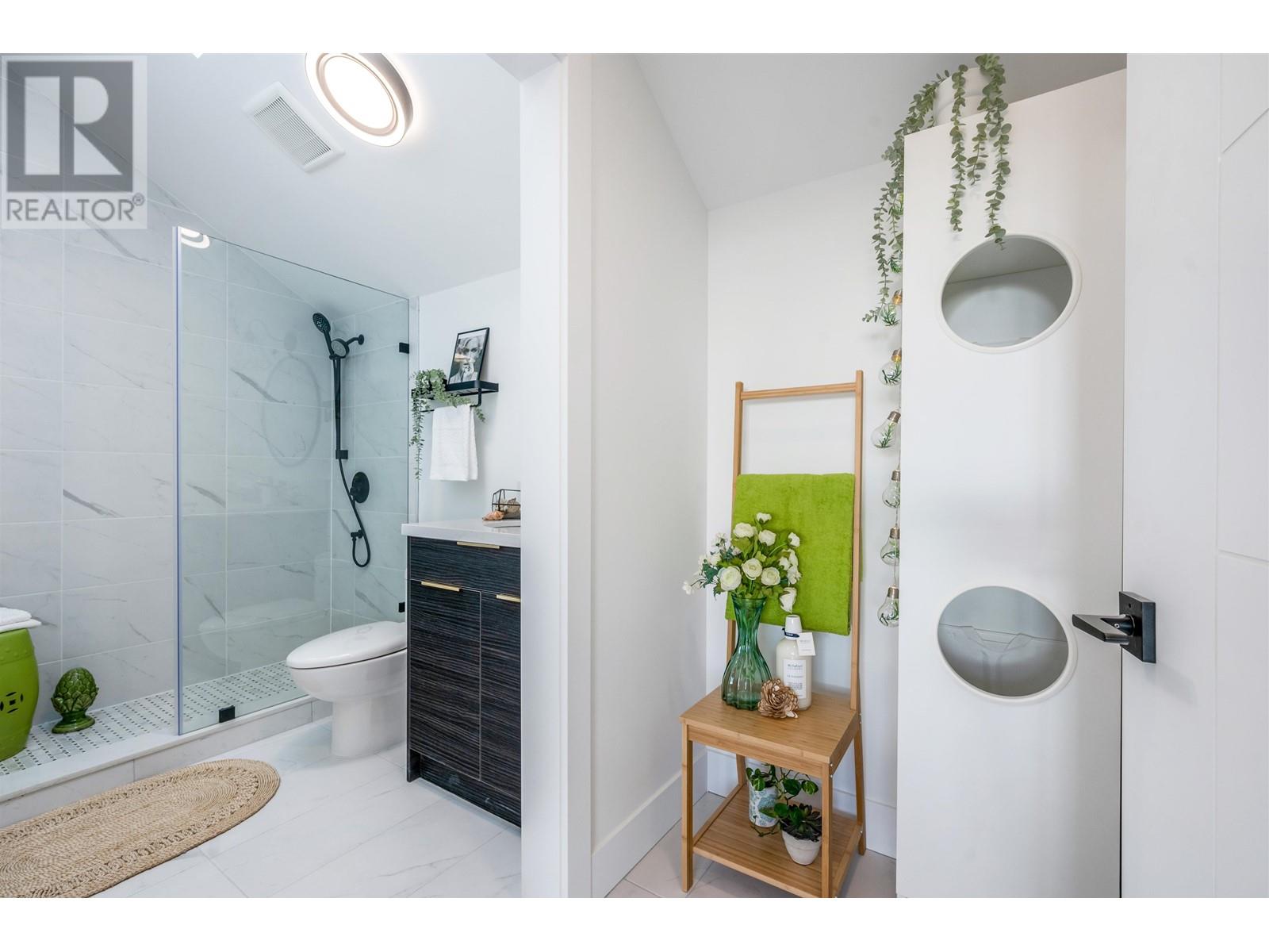 8034 Shaughnessy Street, Vancouver, British Columbia  V6P 3X8 - Photo 23 - R2754655