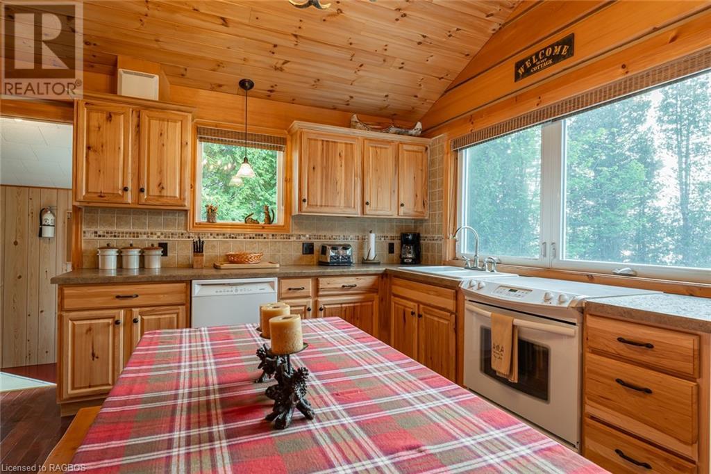203 Hardwick Cove Road, Stokes Bay, Ontario  N0H 1W0 - Photo 29 - 40426374
