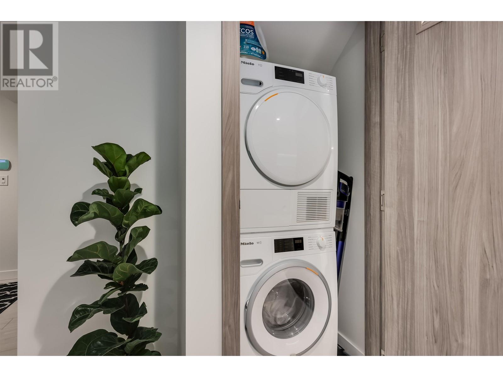 1785 Columbia Street, Vancouver, British Columbia  V5Y 0N3 - Photo 20 - R2812359