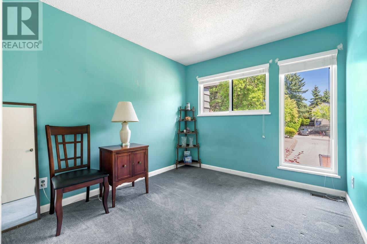 4716 Willowdale Place, Burnaby, British Columbia  V5G 4B4 - Photo 15 - R2812395