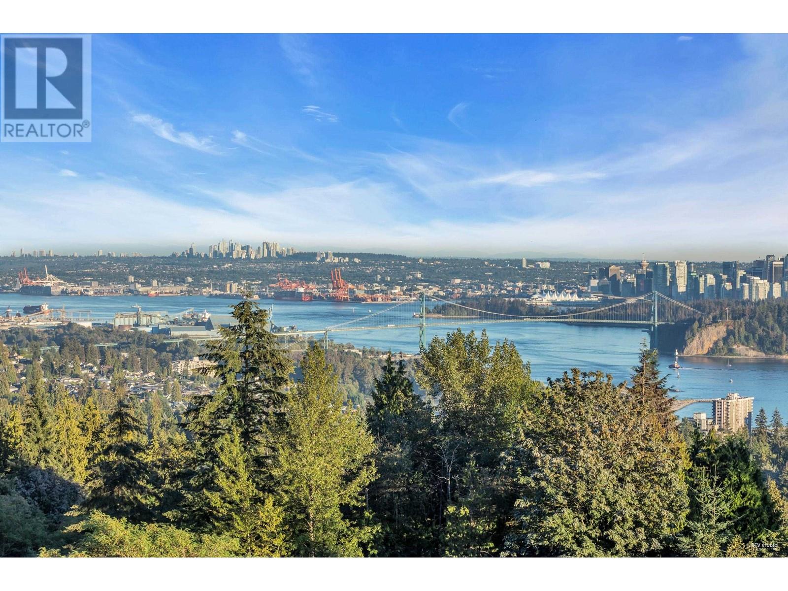 2111 UNION COURT, west vancouver, British Columbia