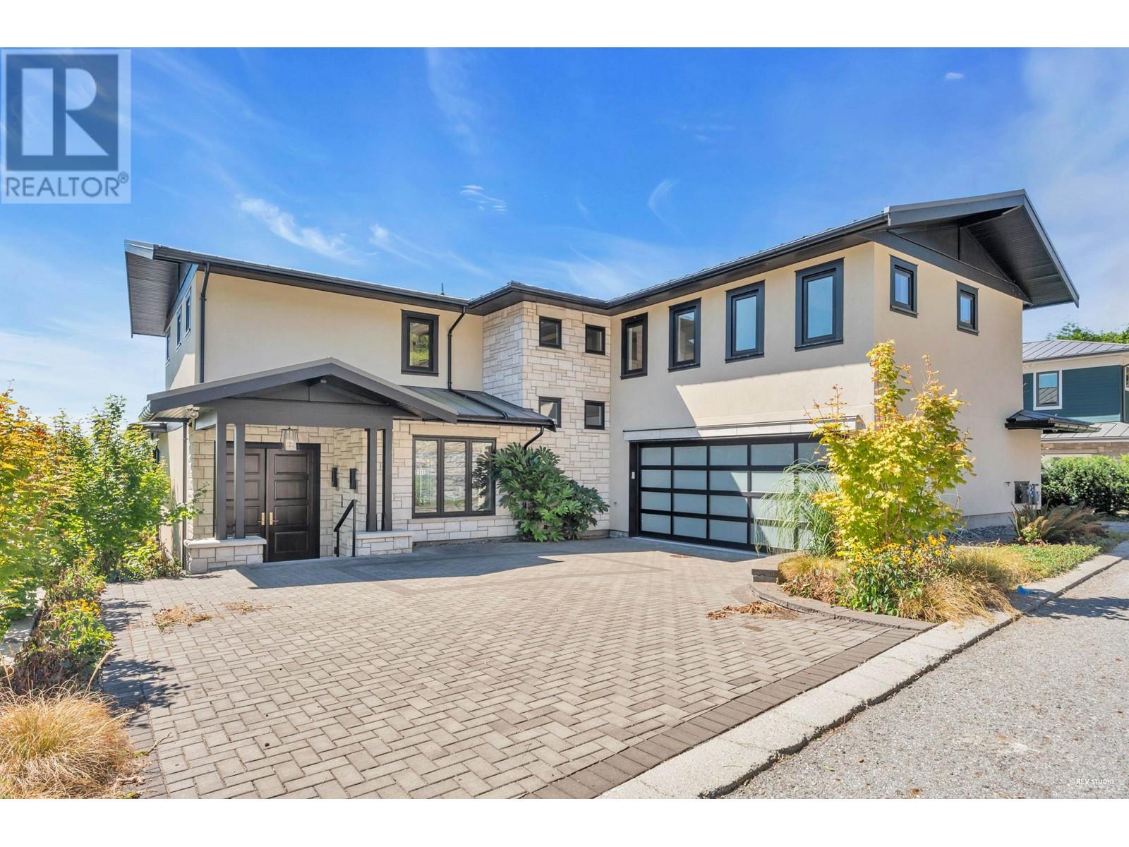 2111 Union Court, West Vancouver, British Columbia  V7S 0B1 - Photo 2 - R2812378