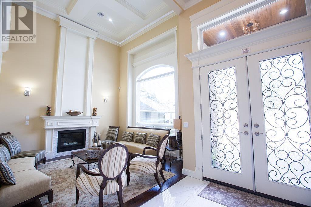 712 Delestre Avenue, Coquitlam, British Columbia  V3K 2E9 - Photo 2 - R2812431