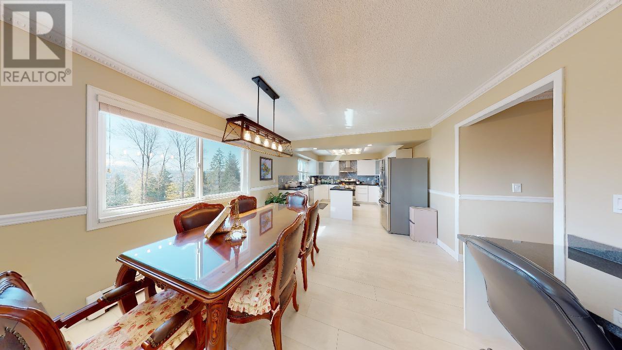 2562 Steeple Court, Coquitlam, British Columbia  V3E 1K5 - Photo 10 - R2812435