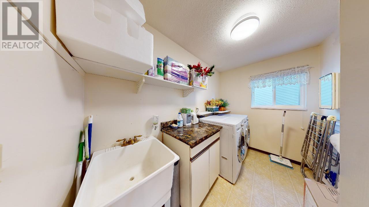 2562 Steeple Court, Coquitlam, British Columbia  V3E 1K5 - Photo 16 - R2812435