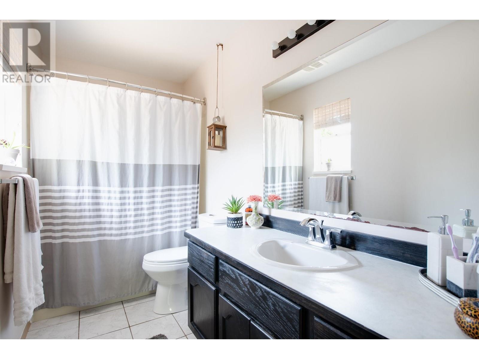 23484 Tamarack Lane, Maple Ridge, British Columbia  V3W 1A9 - Photo 14 - R2812351
