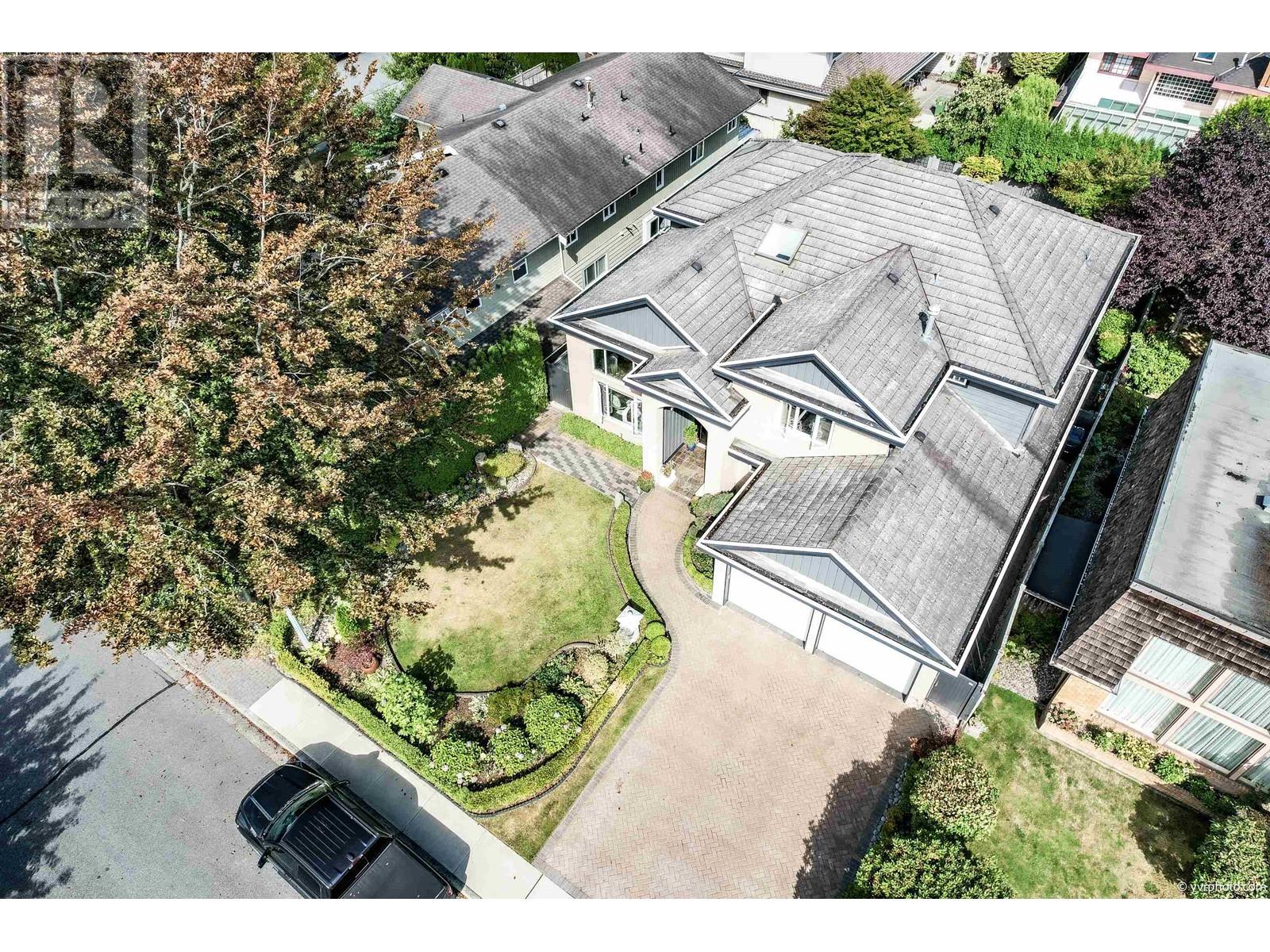 7371 Manning Court, Richmond, British Columbia  V7A 4J3 - Photo 3 - R2812381